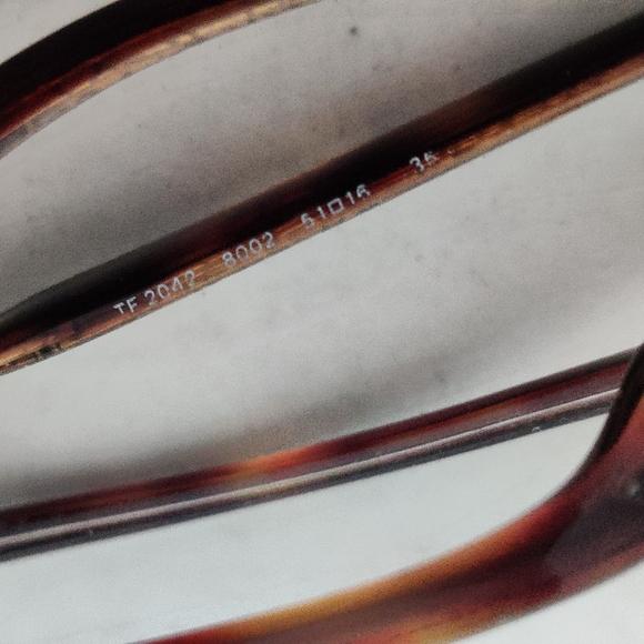 Tiffany & Co. Eyeglasses 8002 Tortoiseshell - Picture 7 of 14